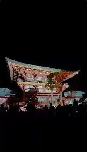 武蔵一宮氷川神社の{uncategorized: "未分類", other: "その他", undefined: "問題あり", building: "その他建物", grave: "お墓", sacred_gate: "鳥居", guardian: "狛犬", statue: "像", buddha: "仏像", history: "歴史", nature: "自然", garden: "庭園", animal: "動物", pagoda: "塔", temizu: "手水舎", mountain_gate: "山門・神門", sanctuary: "本殿・本堂", subordinate: "末社・摂社", art: "芸術", scenery: "景色", jizo: "地蔵", ema: "絵馬", goshuin: "御朱印", omikuji: "おみくじ", items: "授与品その他", amulet: "お守り", goshuincho: "御朱印帳", eats: "食事", festival: "お祭り", votive_dance: "神楽", shichigosan: "七五三参", wedding: "結婚式", experience: "体験その他", initially: "初詣", around: "周辺", anti_infection: "感染症対策"}