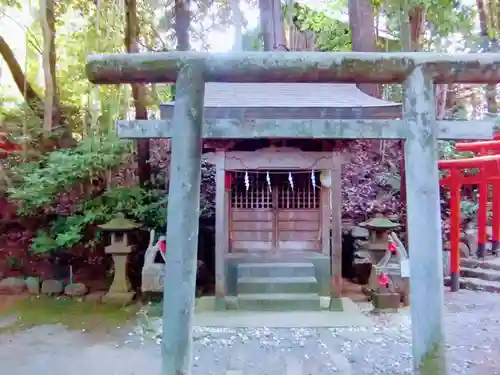 白笹稲荷神社の鳥居