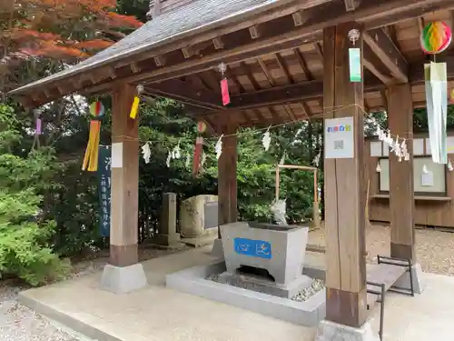 滑川神社 - 仕事と子どもの守り神の手水舎