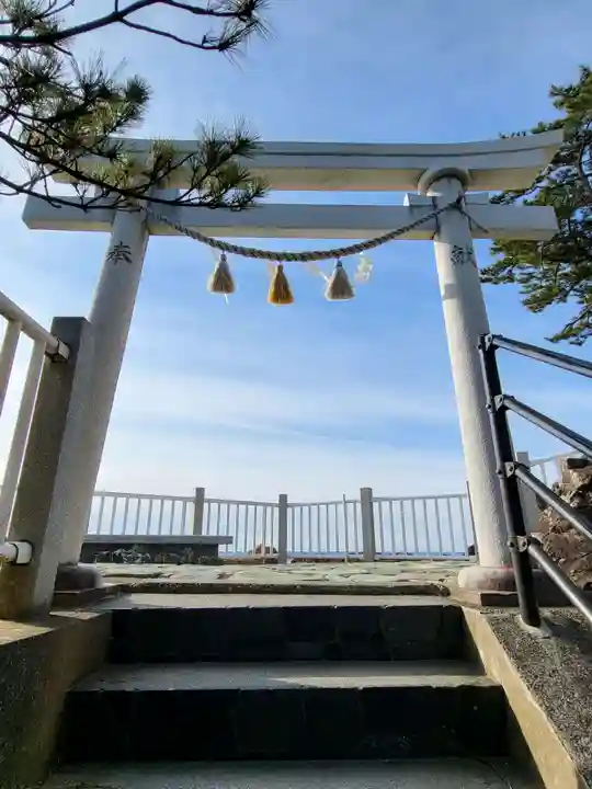 海津見神社(桂浜龍王宮)の鳥居
