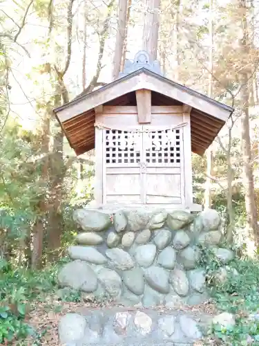 伊古乃速御玉比売神社の{uncategorized: "未分類", other: "その他", undefined: "問題あり", building: "その他建物", grave: "お墓", sacred_gate: "鳥居", guardian: "狛犬", statue: "像", buddha: "仏像", history: "歴史", nature: "自然", garden: "庭園", animal: "動物", pagoda: "塔", temizu: "手水舎", mountain_gate: "山門・神門", sanctuary: "本殿・本堂", subordinate: "末社・摂社", art: "芸術", scenery: "景色", jizo: "地蔵", ema: "絵馬", goshuin: "御朱印", omikuji: "おみくじ", items: "授与品その他", amulet: "お守り", goshuincho: "御朱印帳", eats: "食事", festival: "お祭り", votive_dance: "神楽", shichigosan: "七五三参", wedding: "結婚式", experience: "体験その他", initially: "初詣", around: "周辺", anti_infection: "感染症対策"}