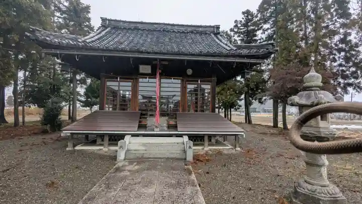 大木本神社の{uncategorized: "未分類", other: "その他", undefined: "問題あり", building: "その他建物", grave: "お墓", sacred_gate: "鳥居", guardian: "狛犬", statue: "像", buddha: "仏像", history: "歴史", nature: "自然", garden: "庭園", animal: "動物", pagoda: "塔", temizu: "手水舎", mountain_gate: "山門・神門", sanctuary: "本殿・本堂", subordinate: "末社・摂社", art: "芸術", scenery: "景色", jizo: "地蔵", ema: "絵馬", goshuin: "御朱印", omikuji: "おみくじ", items: "授与品その他", amulet: "お守り", goshuincho: "御朱印帳", eats: "食事", festival: "お祭り", votive_dance: "神楽", shichigosan: "七五三参", wedding: "結婚式", experience: "体験その他", initially: "初詣", around: "周辺", anti_infection: "感染症対策"}