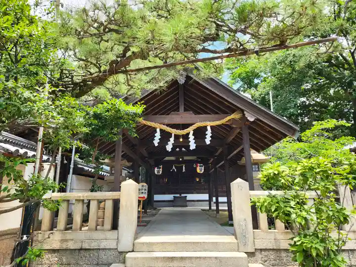 六甲八幡神社の末社・摂社
