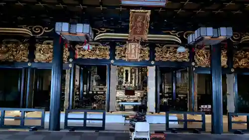 光明寺の本殿・本堂