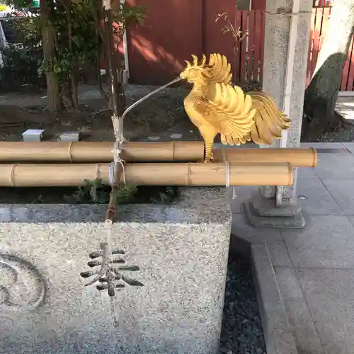 富岡八幡宮の手水舎