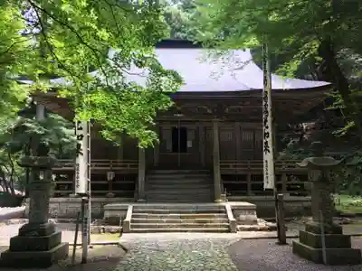 横蔵寺の本殿・本堂