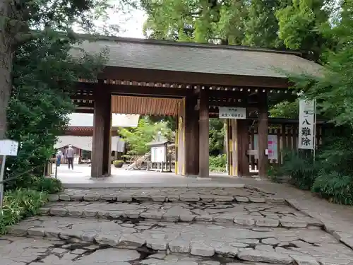 阿佐ヶ谷神明宮の山門