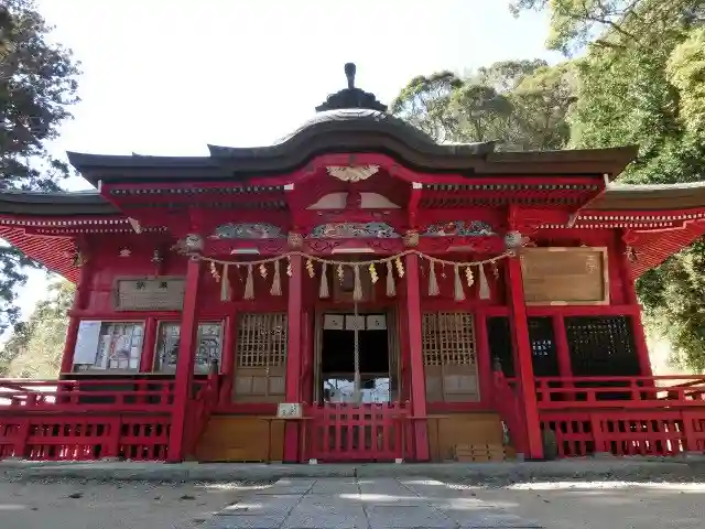 高瀧神社の本殿・本堂