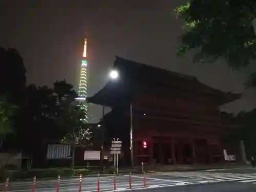 増上寺の山門