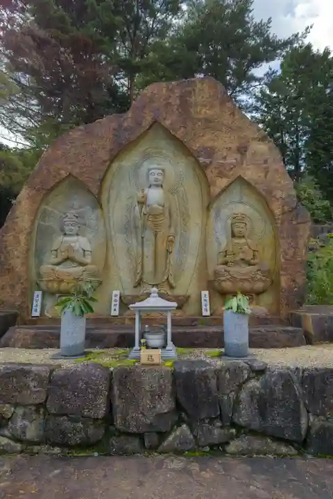 萬勝寺(飯高観音)の仏像