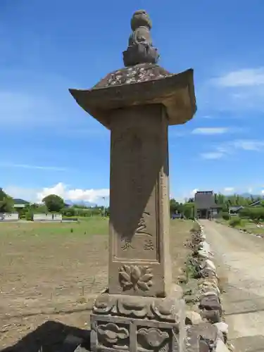 本照寺の建物その他