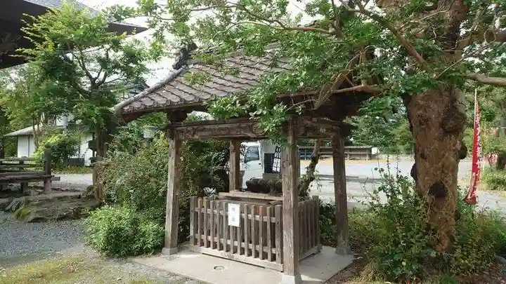 永福寺 童子堂の手水舎