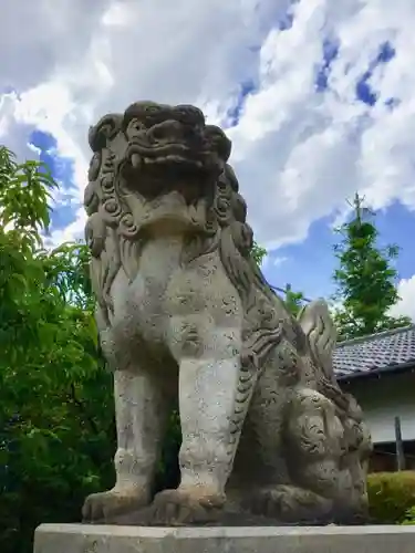 玉姫稲荷神社の狛犬