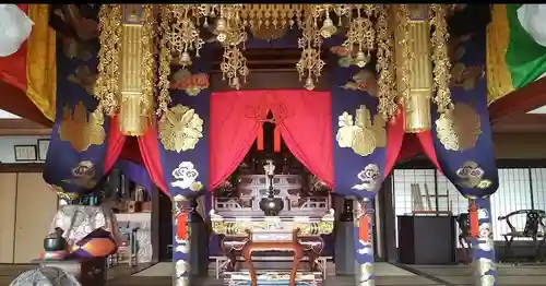 興昌寺の本殿・本堂