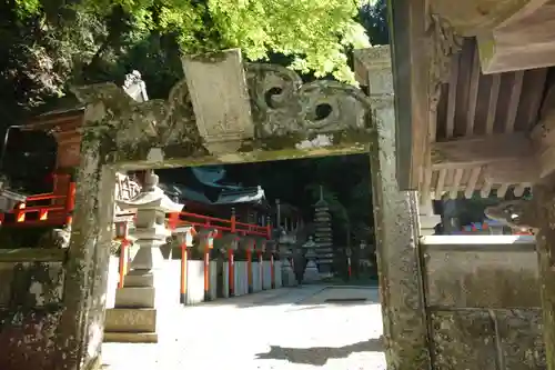 本瀧寺の山門・神門