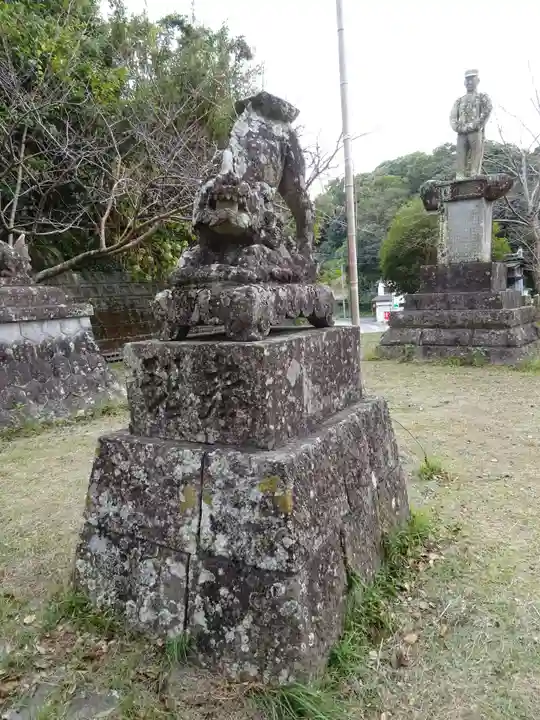 登立天満宮の狛犬