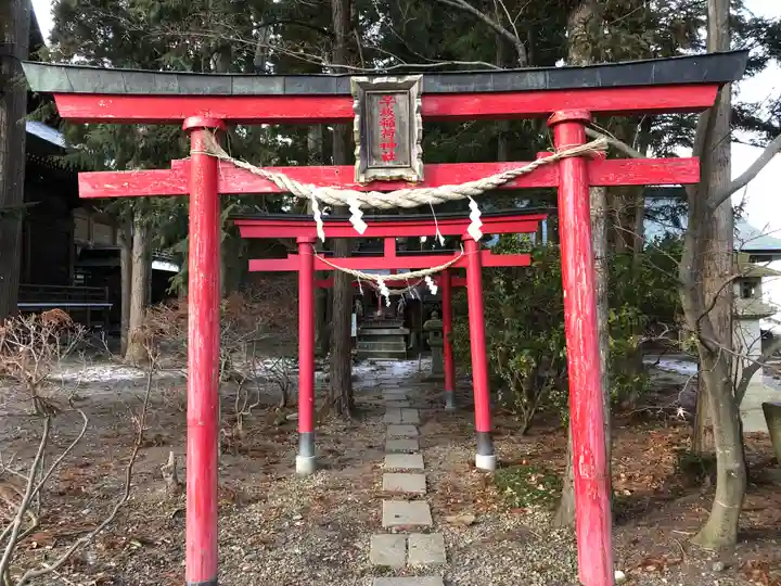 鳥谷崎神社の鳥居