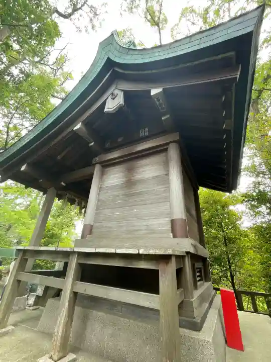 宮山神社の{uncategorized: "未分類", other: "その他", undefined: "問題あり", building: "その他建物", grave: "お墓", sacred_gate: "鳥居", guardian: "狛犬", statue: "像", buddha: "仏像", history: "歴史", nature: "自然", garden: "庭園", animal: "動物", pagoda: "塔", temizu: "手水舎", mountain_gate: "山門・神門", sanctuary: "本殿・本堂", subordinate: "末社・摂社", art: "芸術", scenery: "景色", jizo: "地蔵", ema: "絵馬", goshuin: "御朱印", omikuji: "おみくじ", items: "授与品その他", amulet: "お守り", goshuincho: "御朱印帳", eats: "食事", festival: "お祭り", votive_dance: "神楽", shichigosan: "七五三参", wedding: "結婚式", experience: "体験その他", initially: "初詣", around: "周辺", anti_infection: "感染症対策"}