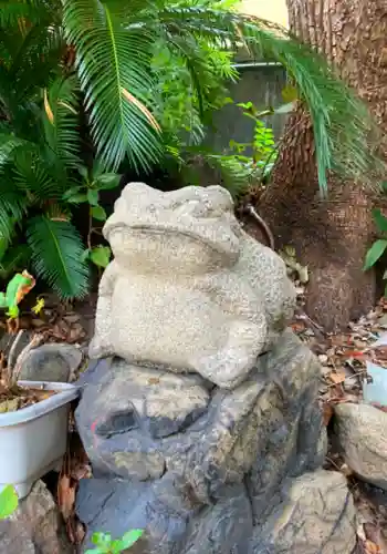 難波八阪神社の狛犬