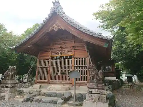 片山八幡社の本殿・本堂