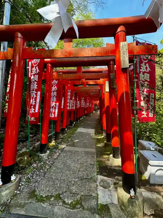 佐助稲荷神社の鳥居