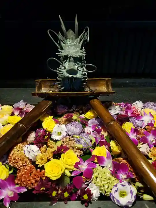 熊野神社の手水舎