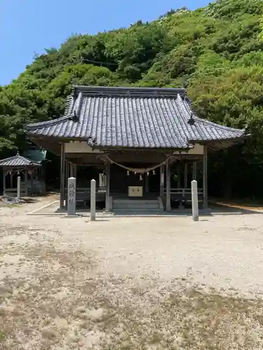 磯神社の本殿・本堂