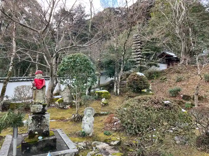 西林寺(兵庫県)