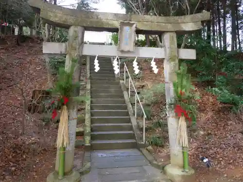 滑川神社 - 仕事と子どもの守り神の鳥居