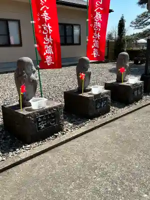 金乗院(那須波切不動尊) の{uncategorized: "未分類", other: "その他", undefined: "問題あり", building: "その他建物", grave: "お墓", sacred_gate: "鳥居", guardian: "狛犬", statue: "像", buddha: "仏像", history: "歴史", nature: "自然", garden: "庭園", animal: "動物", pagoda: "塔", temizu: "手水舎", mountain_gate: "山門・神門", sanctuary: "本殿・本堂", subordinate: "末社・摂社", art: "芸術", scenery: "景色", jizo: "地蔵", ema: "絵馬", goshuin: "御朱印", omikuji: "おみくじ", items: "授与品その他", amulet: "お守り", goshuincho: "御朱印帳", eats: "食事", festival: "お祭り", votive_dance: "神楽", shichigosan: "七五三参", wedding: "結婚式", experience: "体験その他", initially: "初詣", around: "周辺", anti_infection: "感染症対策"}