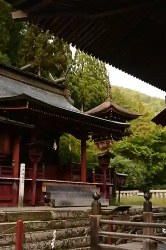 新海三社神社(長野県)