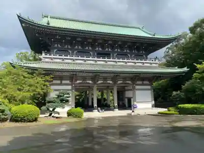 総持寺の山門・神門