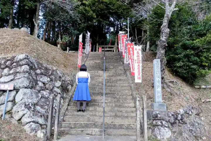長篠荏柄天神社の山門・神門
