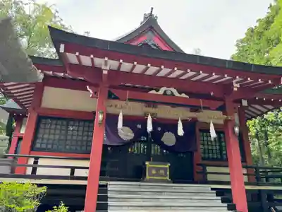山中諏訪神社(山梨県)