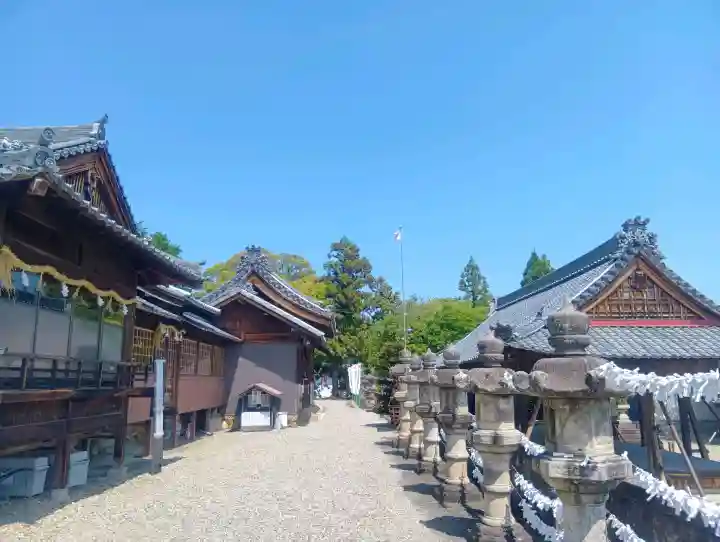 加佐美神社の{uncategorized: "未分類", other: "その他", undefined: "問題あり", building: "その他建物", grave: "お墓", sacred_gate: "鳥居", guardian: "狛犬", statue: "像", buddha: "仏像", history: "歴史", nature: "自然", garden: "庭園", animal: "動物", pagoda: "塔", temizu: "手水舎", mountain_gate: "山門・神門", sanctuary: "本殿・本堂", subordinate: "末社・摂社", art: "芸術", scenery: "景色", jizo: "地蔵", ema: "絵馬", goshuin: "御朱印", omikuji: "おみくじ", items: "授与品その他", amulet: "お守り", goshuincho: "御朱印帳", eats: "食事", festival: "お祭り", votive_dance: "神楽", shichigosan: "七五三参", wedding: "結婚式", experience: "体験その他", initially: "初詣", around: "周辺", anti_infection: "感染症対策"}