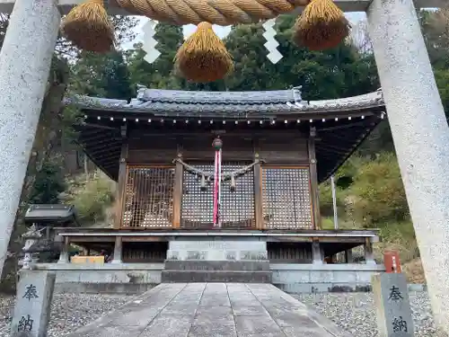 阿加穂神社の本殿・本堂
