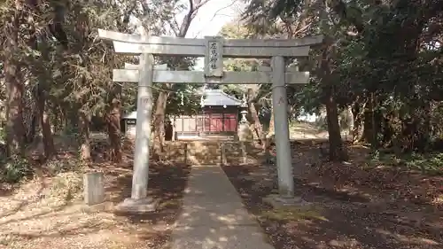 左馬神社の鳥居