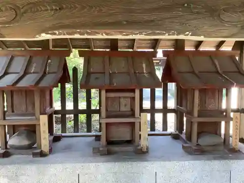 神明社（曽本神明社）の末社・摂社