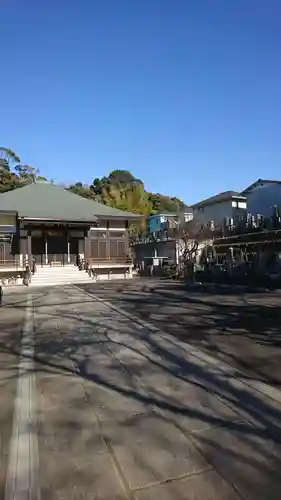 仏持院の本殿・本堂