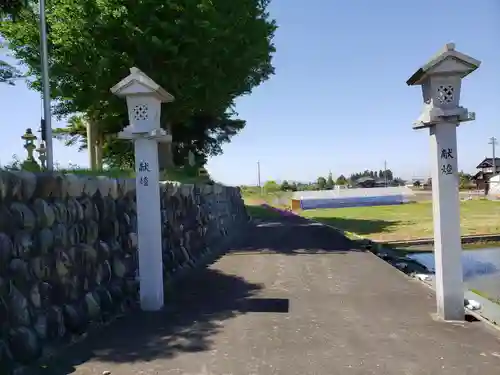 徳市神明社の建物その他