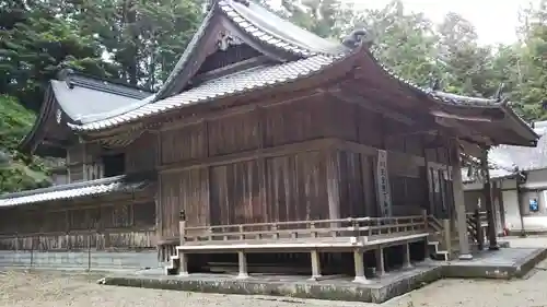 雨櫻神社の本殿