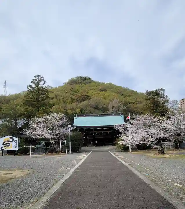 愛媛縣護國神社(愛媛県)