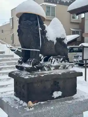 札幌諏訪神社の狛犬