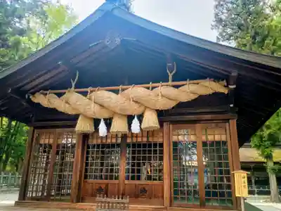 諏訪大社下社春宮(長野県)