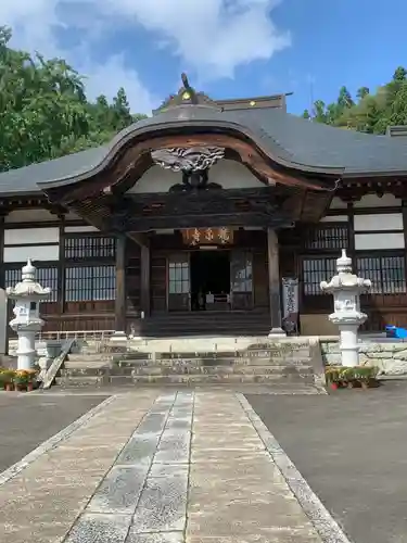 曹洞宗 永松山 龍泉寺の本殿・本堂