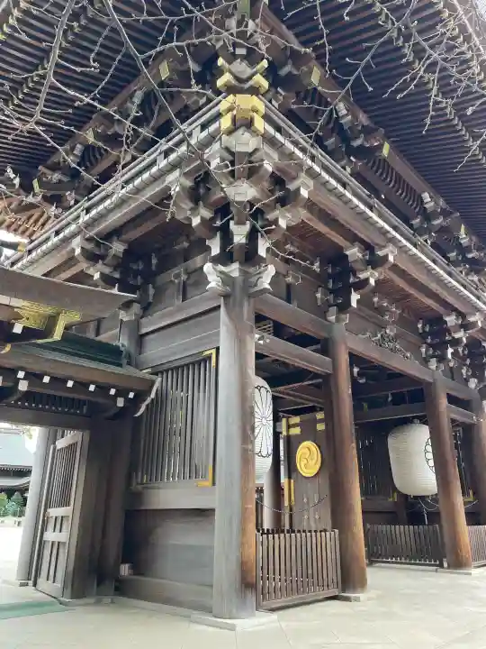 寒川神社の{uncategorized: "未分類", other: "その他", undefined: "問題あり", building: "その他建物", grave: "お墓", sacred_gate: "鳥居", guardian: "狛犬", statue: "像", buddha: "仏像", history: "歴史", nature: "自然", garden: "庭園", animal: "動物", pagoda: "塔", temizu: "手水舎", mountain_gate: "山門・神門", sanctuary: "本殿・本堂", subordinate: "末社・摂社", art: "芸術", scenery: "景色", jizo: "地蔵", ema: "絵馬", goshuin: "御朱印", omikuji: "おみくじ", items: "授与品その他", amulet: "お守り", goshuincho: "御朱印帳", eats: "食事", festival: "お祭り", votive_dance: "神楽", shichigosan: "七五三参", wedding: "結婚式", experience: "体験その他", initially: "初詣", around: "周辺", anti_infection: "感染症対策"}