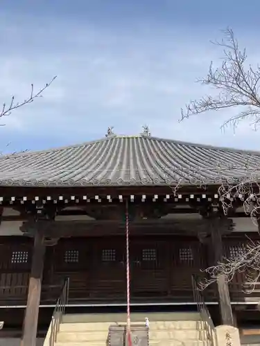 教信寺の本殿・本堂