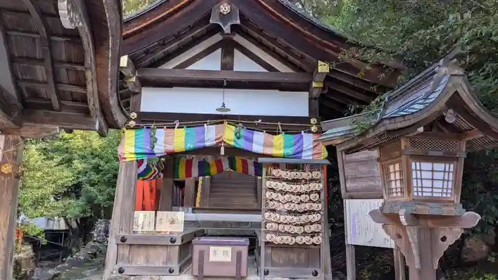 片山御子神社の本殿・本堂