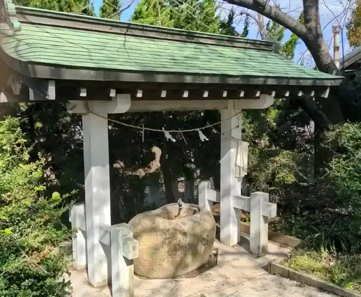 七所社(神尾町)の{uncategorized: "未分類", other: "その他", undefined: "問題あり", building: "その他建物", grave: "お墓", sacred_gate: "鳥居", guardian: "狛犬", statue: "像", buddha: "仏像", history: "歴史", nature: "自然", garden: "庭園", animal: "動物", pagoda: "塔", temizu: "手水舎", mountain_gate: "山門・神門", sanctuary: "本殿・本堂", subordinate: "末社・摂社", art: "芸術", scenery: "景色", jizo: "地蔵", ema: "絵馬", goshuin: "御朱印", omikuji: "おみくじ", items: "授与品その他", amulet: "お守り", goshuincho: "御朱印帳", eats: "食事", festival: "お祭り", votive_dance: "神楽", shichigosan: "七五三参", wedding: "結婚式", experience: "体験その他", initially: "初詣", around: "周辺", anti_infection: "感染症対策"}