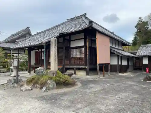 安楽寺の{uncategorized: "未分類", other: "その他", undefined: "問題あり", building: "その他建物", grave: "お墓", sacred_gate: "鳥居", guardian: "狛犬", statue: "像", buddha: "仏像", history: "歴史", nature: "自然", garden: "庭園", animal: "動物", pagoda: "塔", temizu: "手水舎", mountain_gate: "山門・神門", sanctuary: "本殿・本堂", subordinate: "末社・摂社", art: "芸術", scenery: "景色", jizo: "地蔵", ema: "絵馬", goshuin: "御朱印", omikuji: "おみくじ", items: "授与品その他", amulet: "お守り", goshuincho: "御朱印帳", eats: "食事", festival: "お祭り", votive_dance: "神楽", shichigosan: "七五三参", wedding: "結婚式", experience: "体験その他", initially: "初詣", around: "周辺", anti_infection: "感染症対策"}